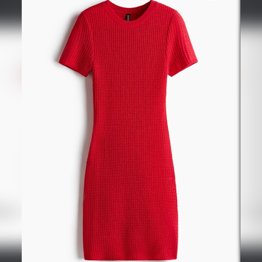 H&M Divided Red Sheath Mini Knit Dress Crew Neck Short Sleeve Sz Small
